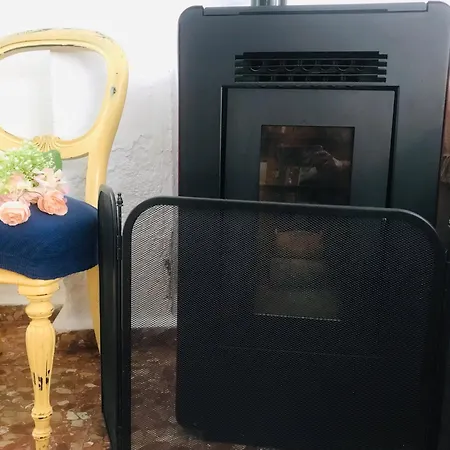 En Parque Natural Con Chimenea, Piscina Y Barbacoa En Дом отдыха *